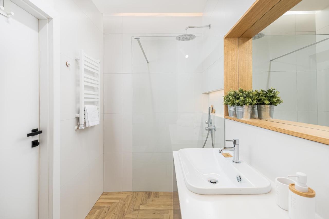 קרקוב Dots Apartments Rakowicka מראה חיצוני תמונה